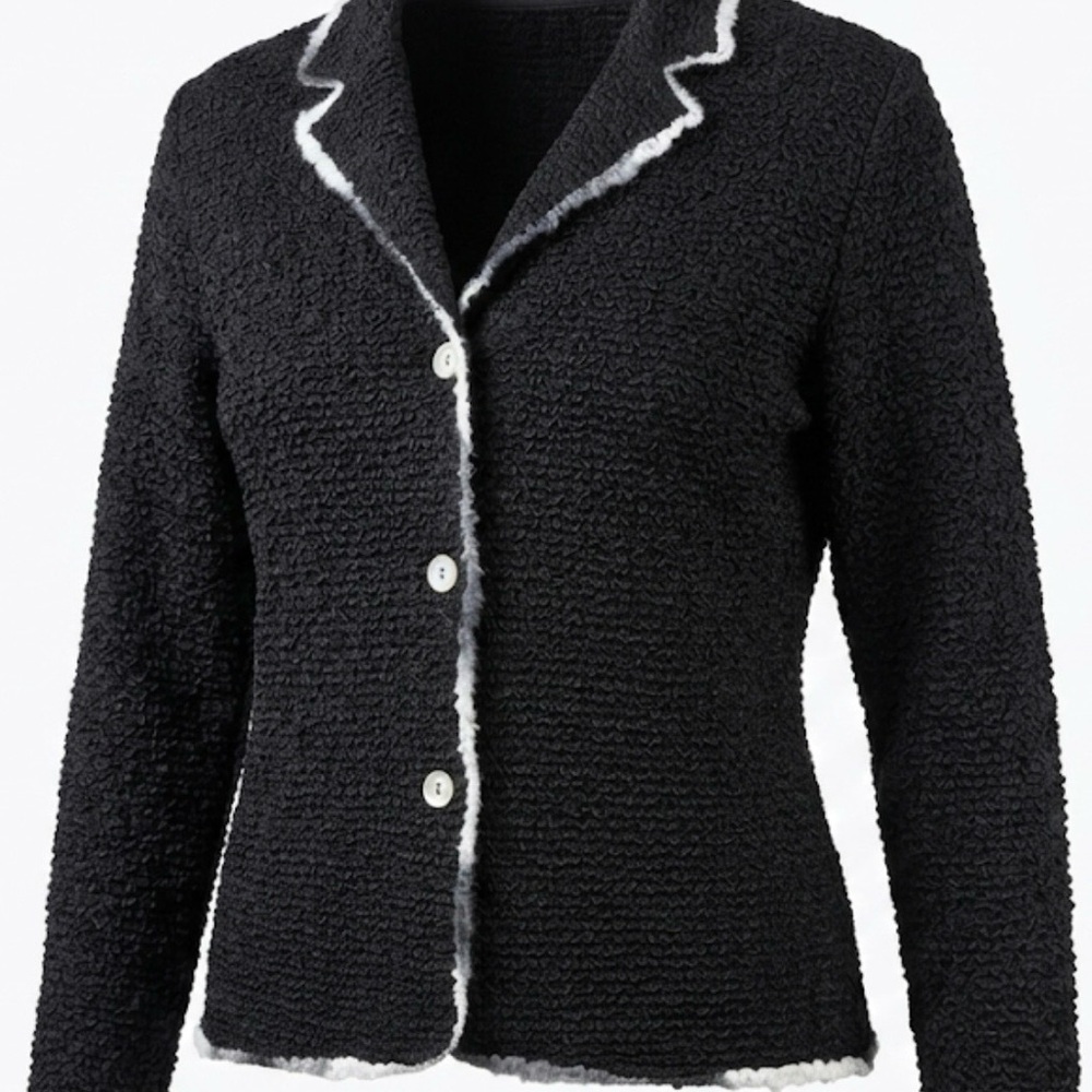 ISPY VINTAGE BLACK SWEATER WITH KNIT TRIM. SIZE LARGE. GOOD CONDITION